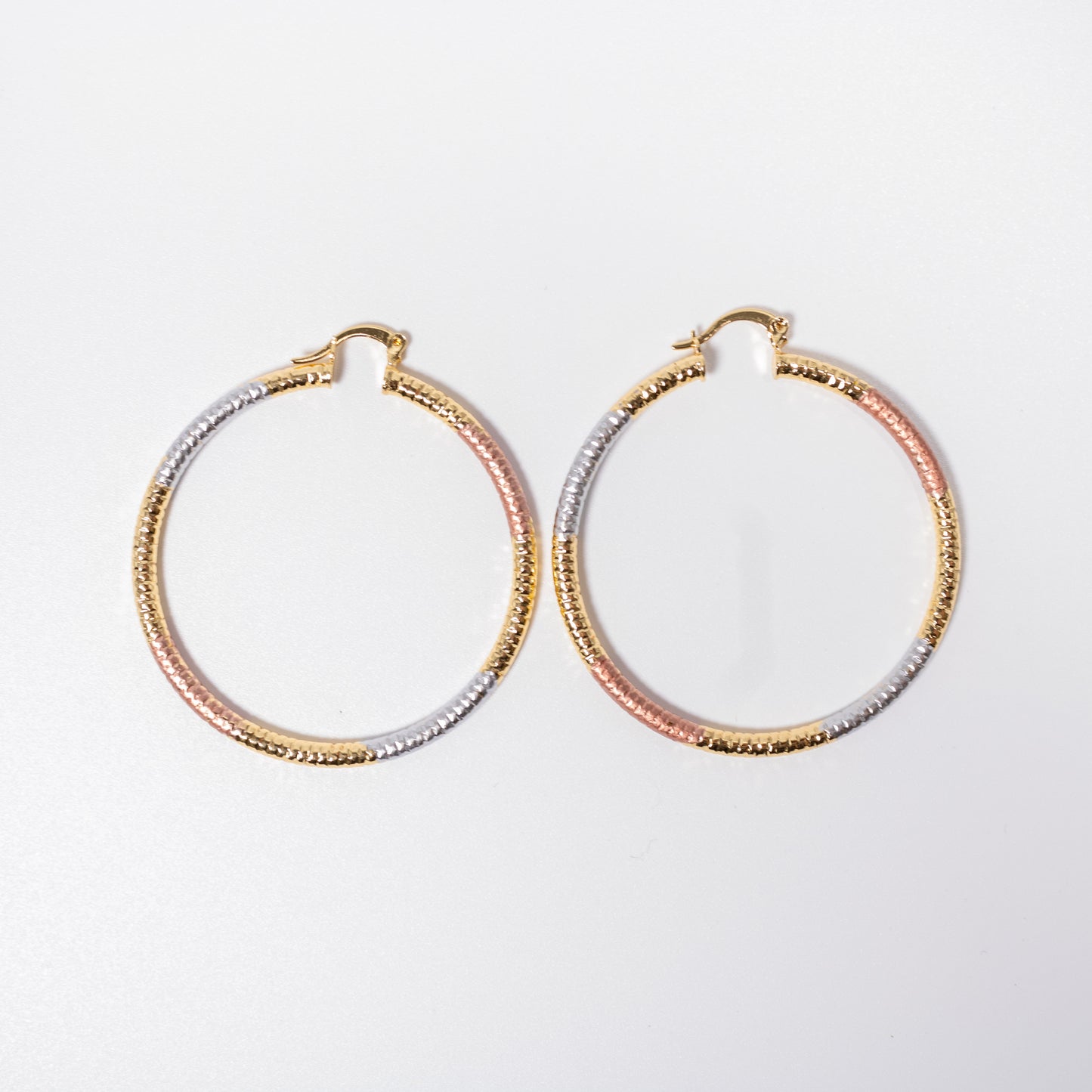 MULTICOLOR HOOP EARRING